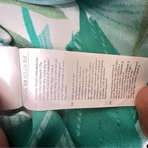 CUPSHE Women's Leafy Cutout Maxi Sleeveless Dress - Picture 11 of 11